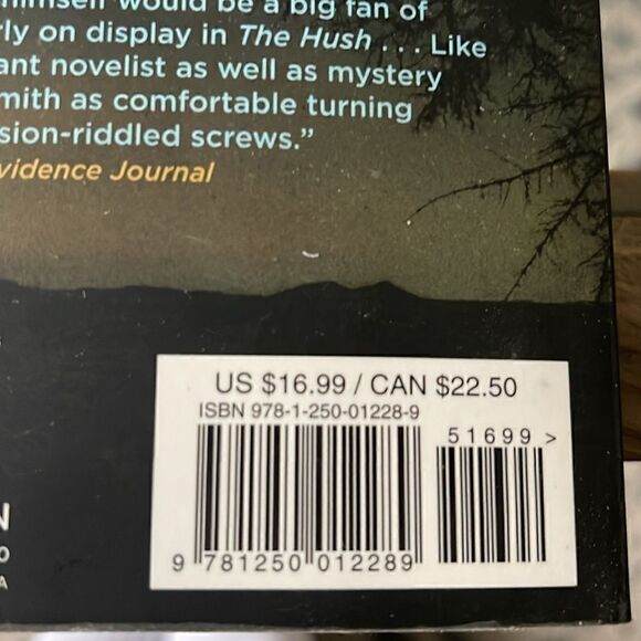 John Hart - The Hush: A Novel - Picture 5 of 5